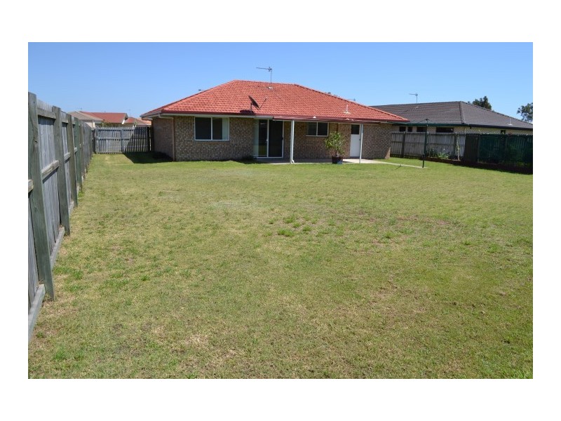 7 Gunsynd Way, Point Vernon QLD 4655