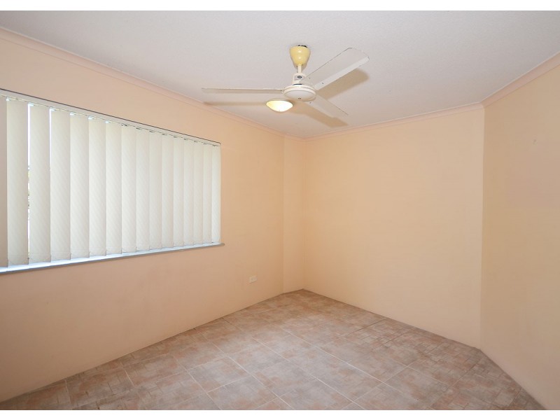 4/458 Esplanade, Torquay QLD 4655