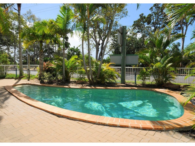 4/458 Esplanade, Torquay QLD 4655