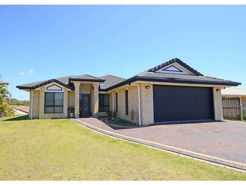 8 Whistler Court, Eli Waters QLD 4655