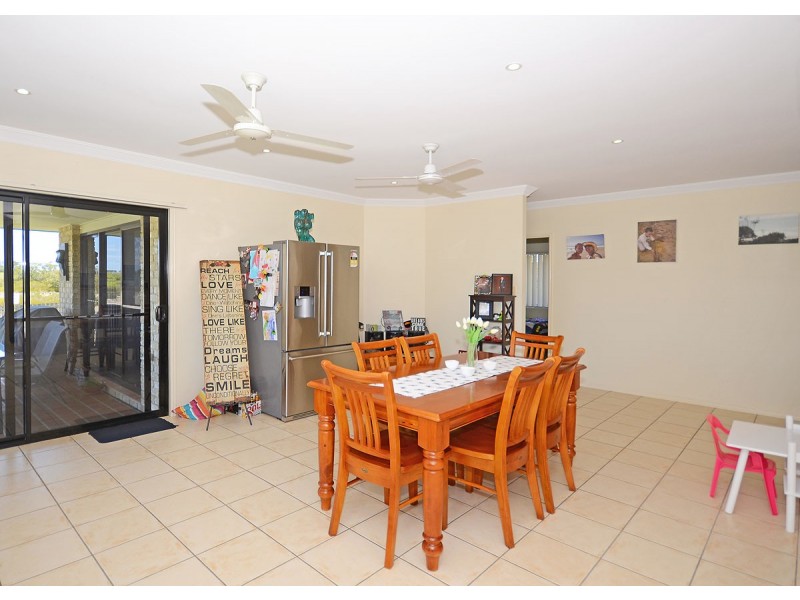 8 Whistler Court, Eli Waters QLD 4655