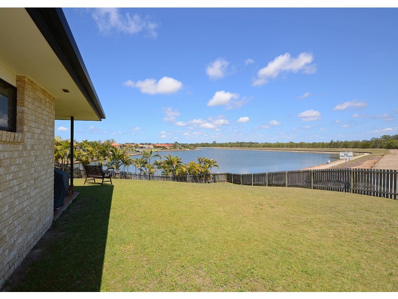 8 Whistler Court, Eli Waters QLD 4655