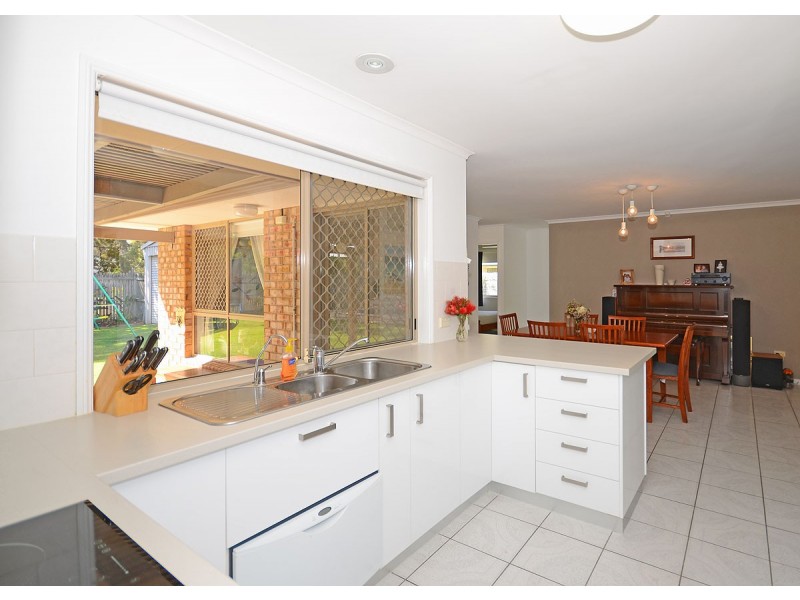 6 Rialto Court, Urangan QLD 4655