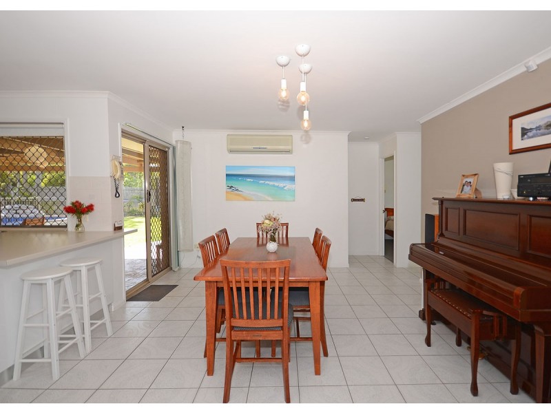 6 Rialto Court, Urangan QLD 4655