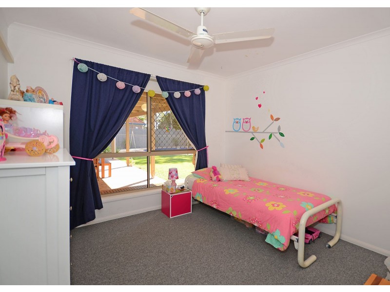 6 Rialto Court, Urangan QLD 4655