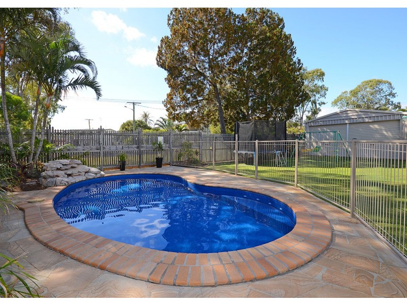 6 Rialto Court, Urangan QLD 4655