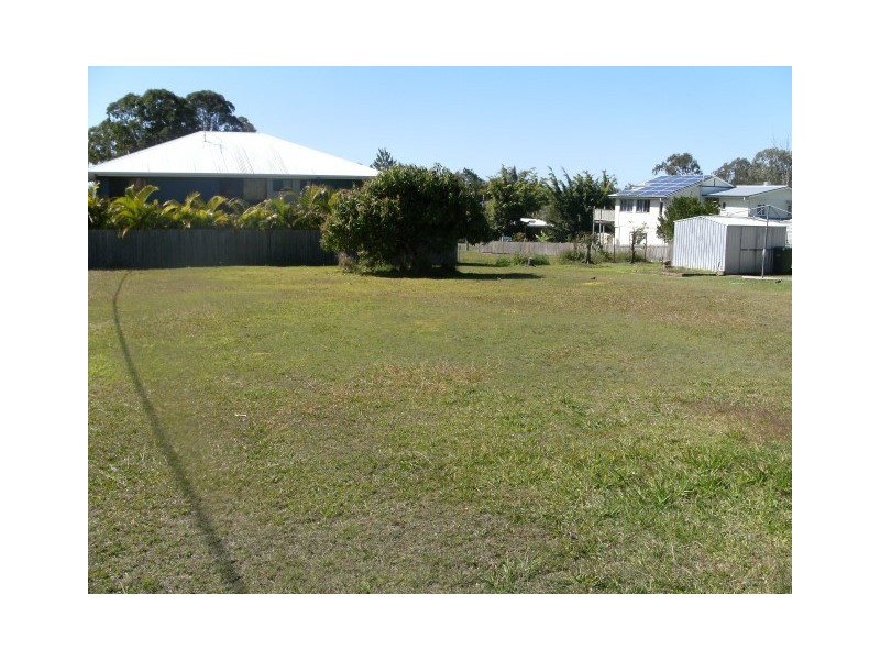 22 Petrel Avenue, River Heads QLD 4655