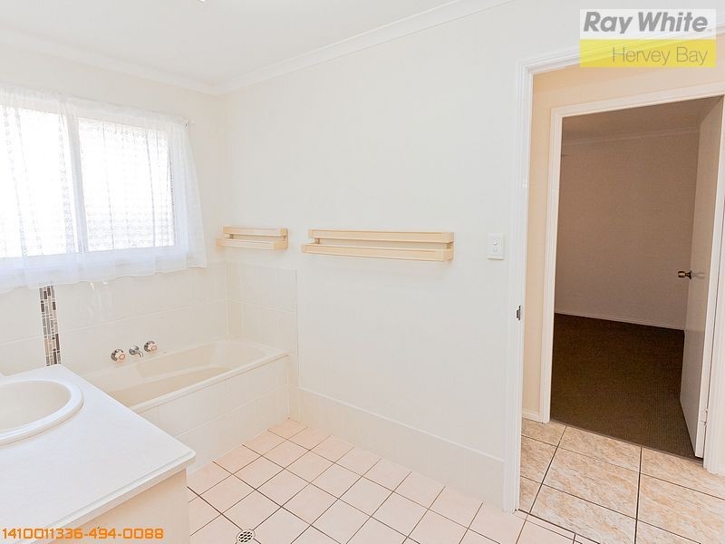 40 Tristania Crescent, Urangan QLD 4655