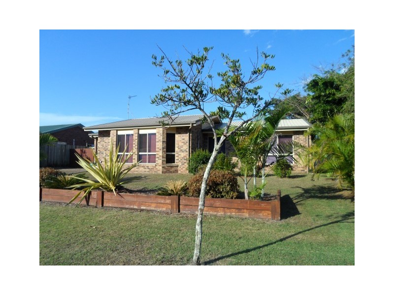30 Fairway Drive, Urraween QLD 4655