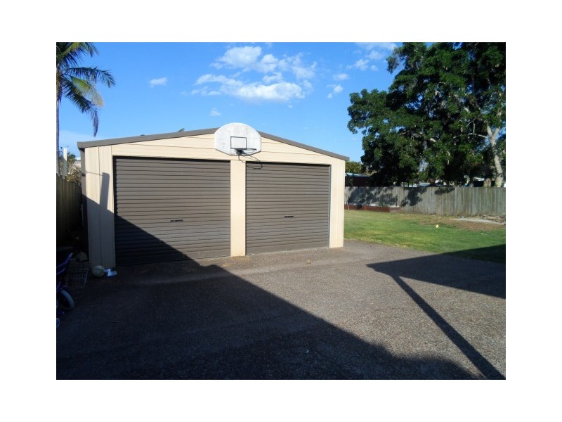 30 Fairway Drive, Urraween QLD 4655