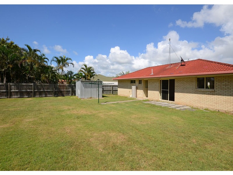 23 Tristania Crescent, Urangan QLD 4655