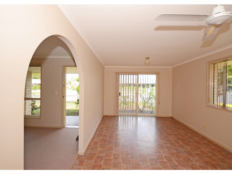23 Tristania Crescent, Urangan QLD 4655
