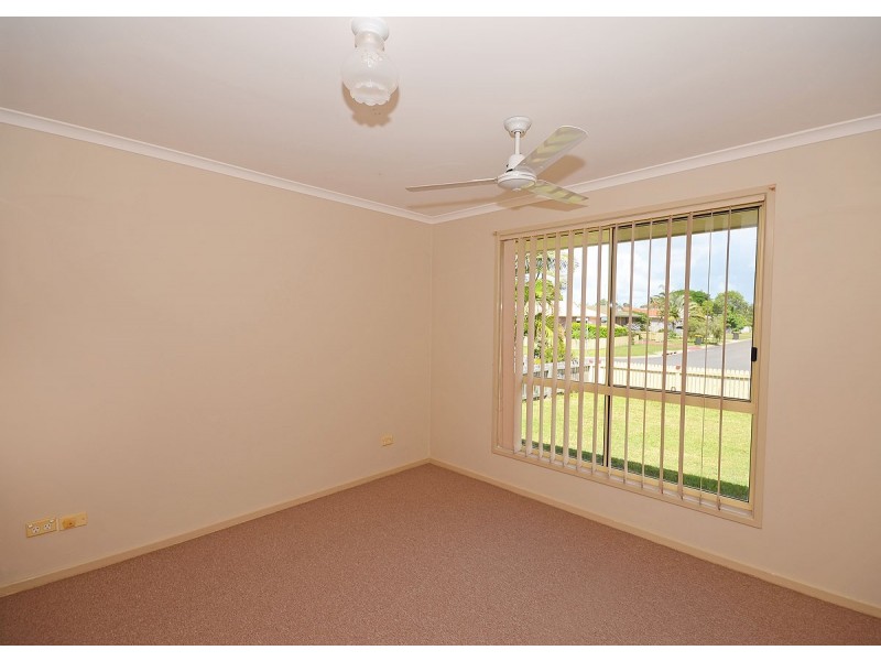 23 Tristania Crescent, Urangan QLD 4655