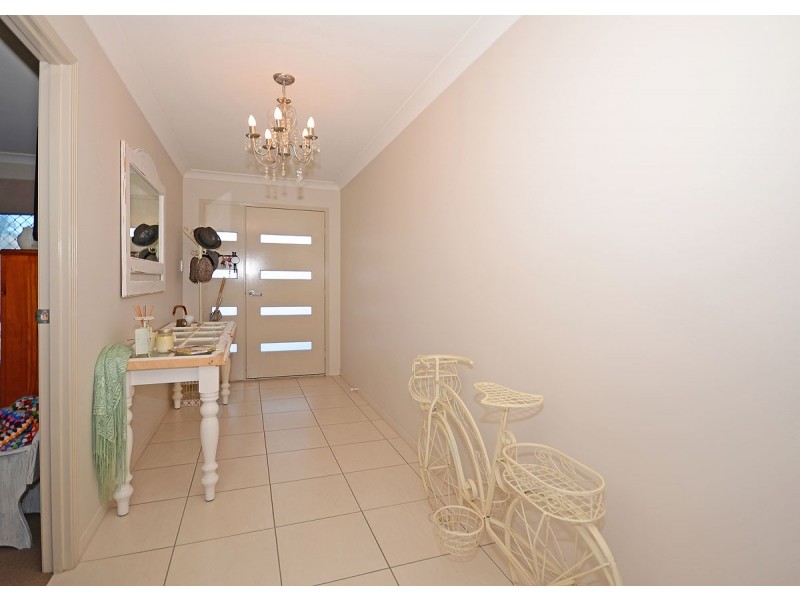 15 John Street, Scarness QLD 4655