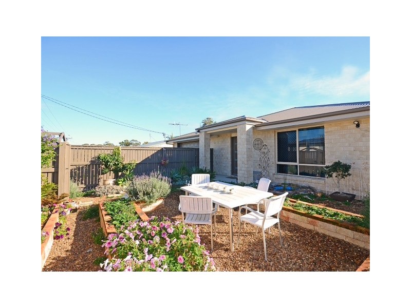 15 John Street, Scarness QLD 4655