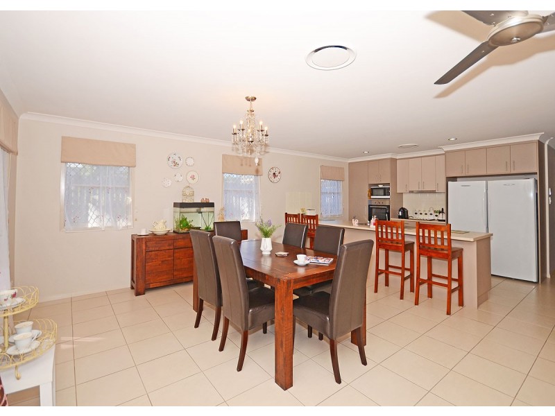 15 John Street, Scarness QLD 4655
