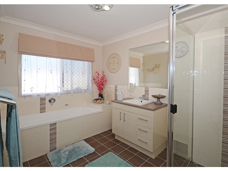 15 John Street, Scarness QLD 4655