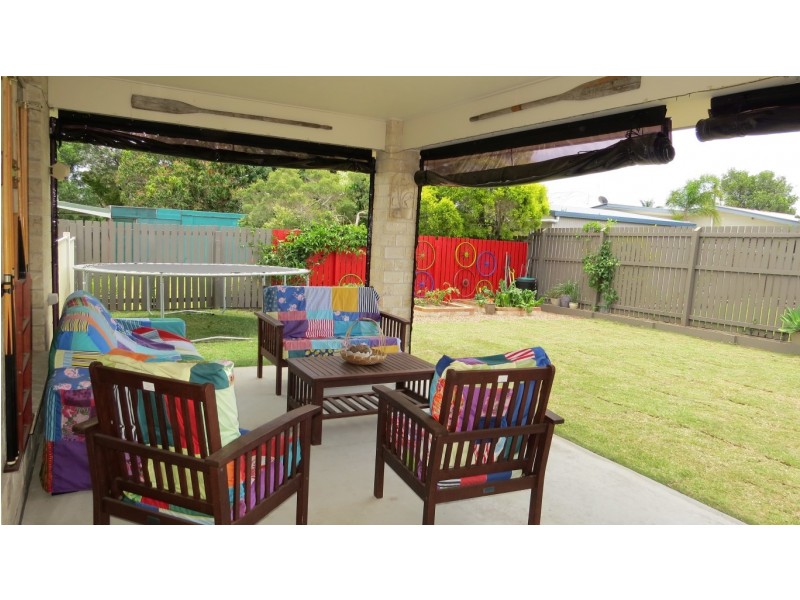 15 John Street, Scarness QLD 4655