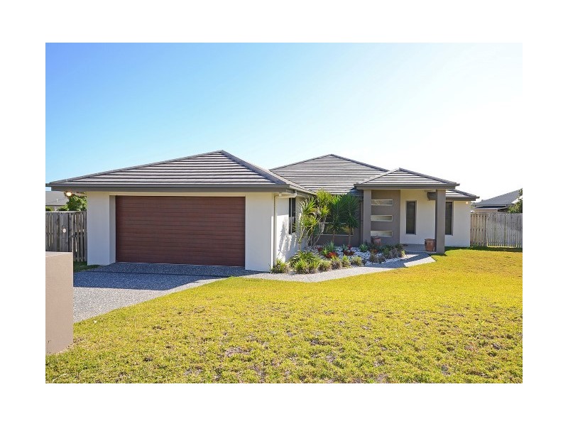 32 Parklands Boulevard, Wondunna QLD 4655