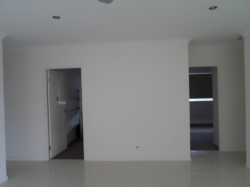 32 Parklands Boulevard, Wondunna QLD 4655