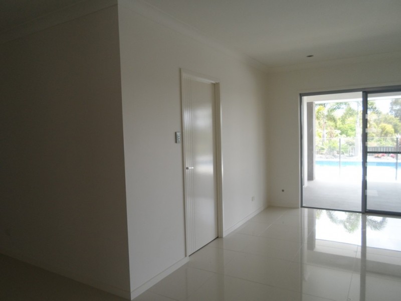 32 Parklands Boulevard, Wondunna QLD 4655