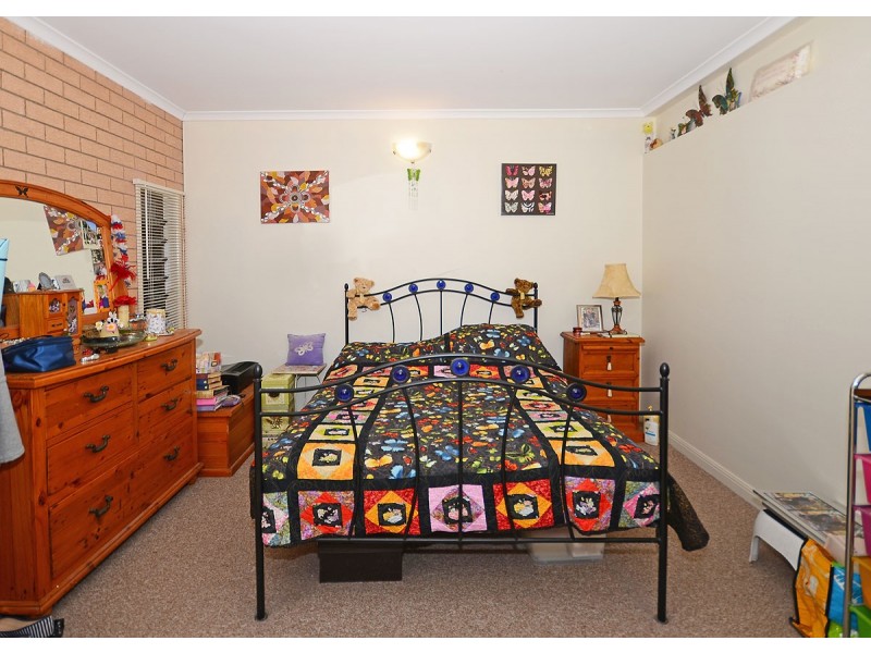 597 Boat Harbour Drive, Urangan QLD 4655