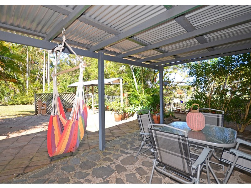 597 Boat Harbour Drive, Urangan QLD 4655