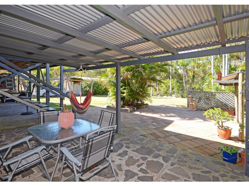 597 Boat Harbour Drive, Urangan QLD 4655