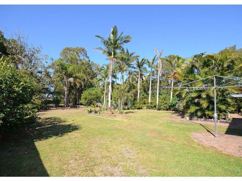 597 Boat Harbour Drive, Urangan QLD 4655