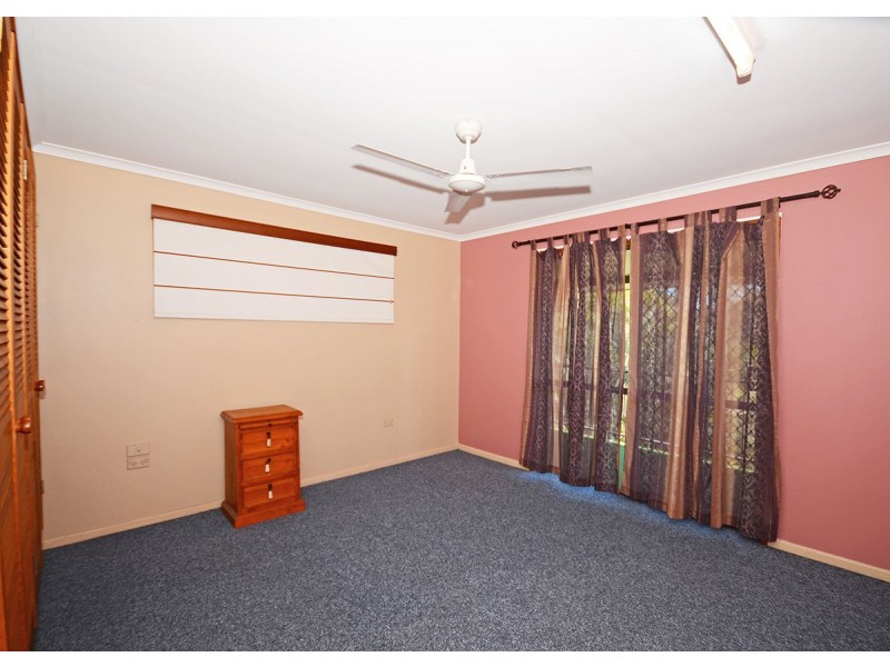 597 Boat Harbour Drive, Urangan QLD 4655