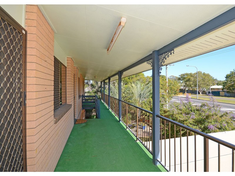 597 Boat Harbour Drive, Urangan QLD 4655