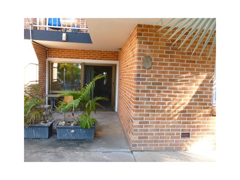 2/366 Esplanade, Scarness QLD 4655