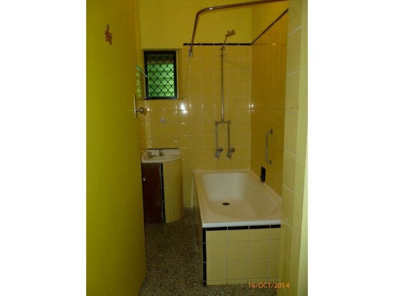 2/366 Esplanade, Scarness QLD 4655