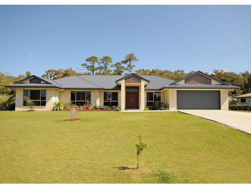 37 Seahorse Circuit, Dundowran Beach QLD 4655