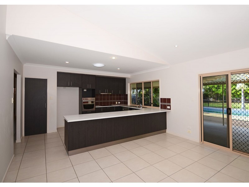 37 Seahorse Circuit, Dundowran Beach QLD 4655