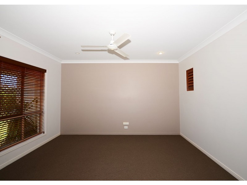 37 Seahorse Circuit, Dundowran Beach QLD 4655