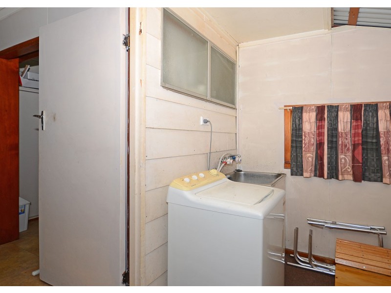 2 Tom Street, Pialba QLD 4655