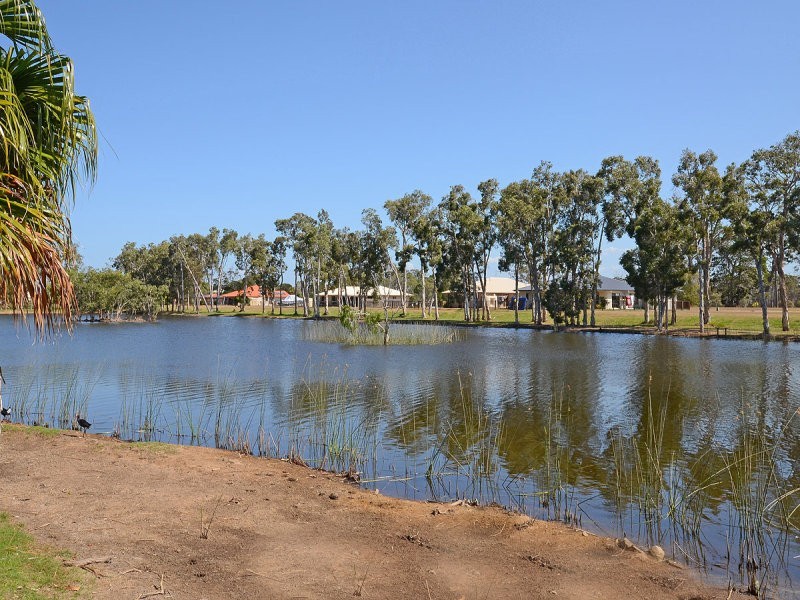 53 Barramundi Dr, Burrum Heads QLD 4659
