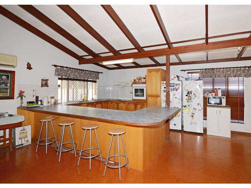 235 Doolong Road, Wondunna QLD 4655