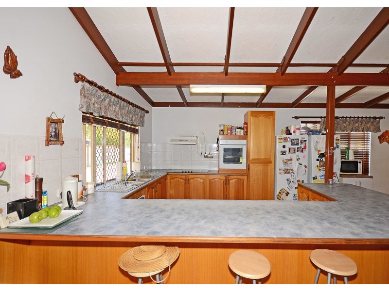 235 Doolong Road, Wondunna QLD 4655