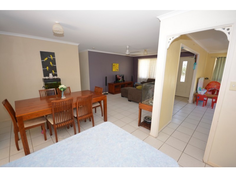 216 Pulgul Street, Urangan QLD 4655