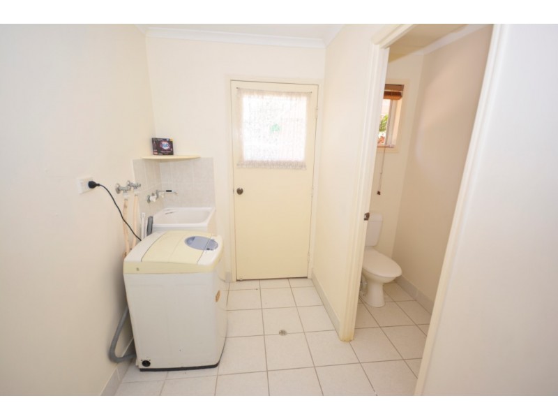 216 Pulgul Street, Urangan QLD 4655