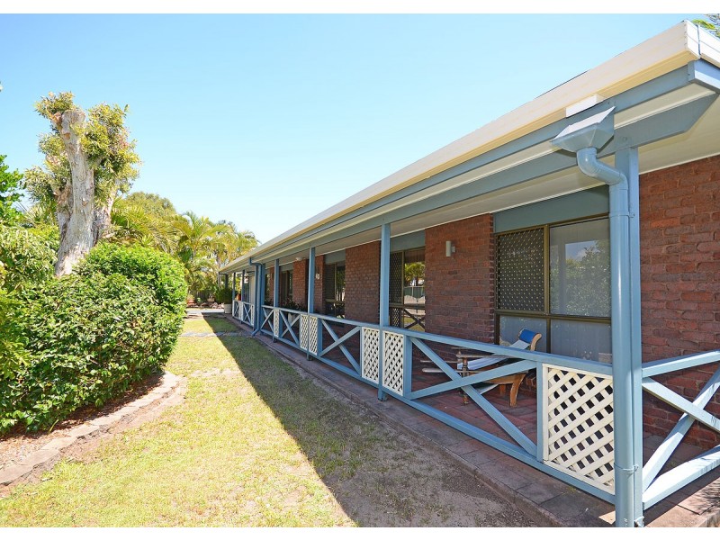 63 Drummond Street, Urangan QLD 4655