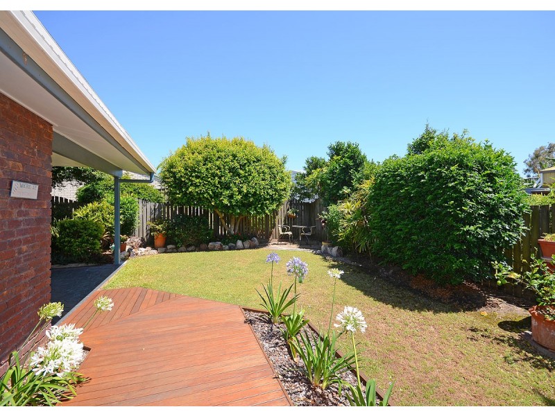 63 Drummond Street, Urangan QLD 4655