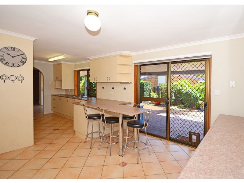 63 Drummond Street, Urangan QLD 4655