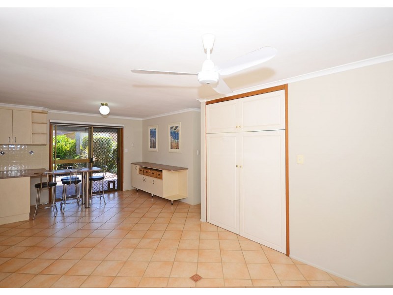 63 Drummond Street, Urangan QLD 4655
