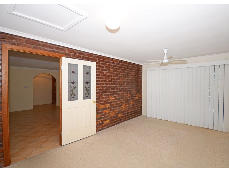 63 Drummond Street, Urangan QLD 4655