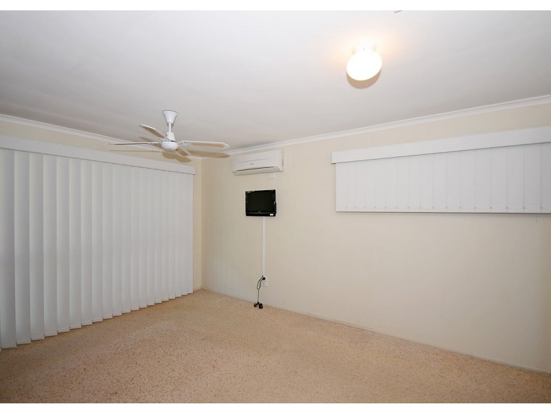 63 Drummond Street, Urangan QLD 4655
