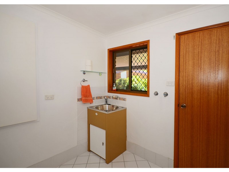63 Drummond Street, Urangan QLD 4655