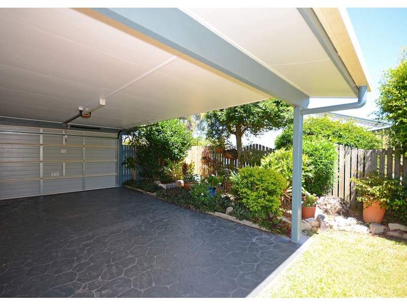 63 Drummond Street, Urangan QLD 4655